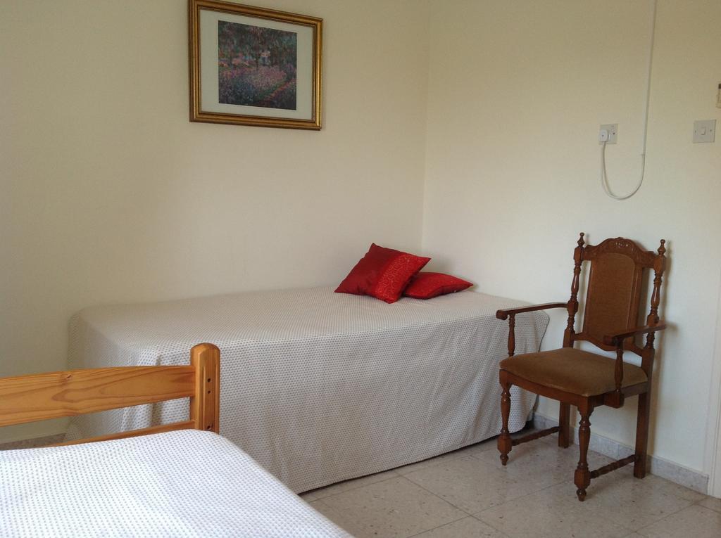 Paphos Townhouse Villa Exteriör bild