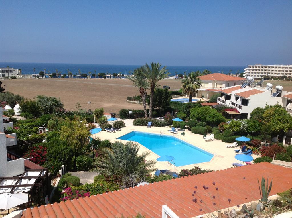 Paphos Townhouse Villa Exteriör bild